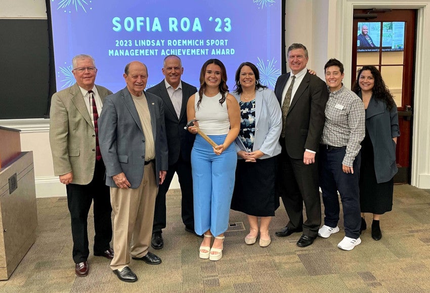 Sofia Roa '23 and SMGT department